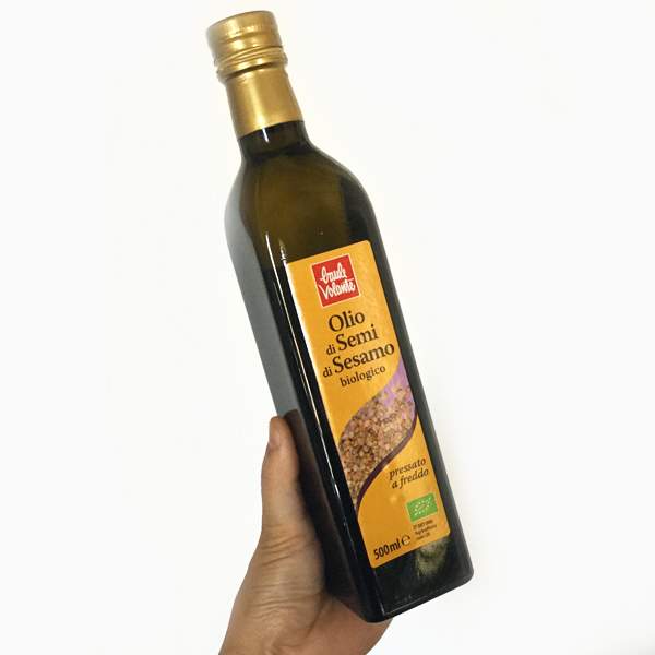 olio di semi di sesamo chiaro