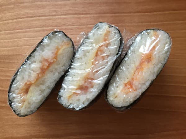 bento con onigirazu