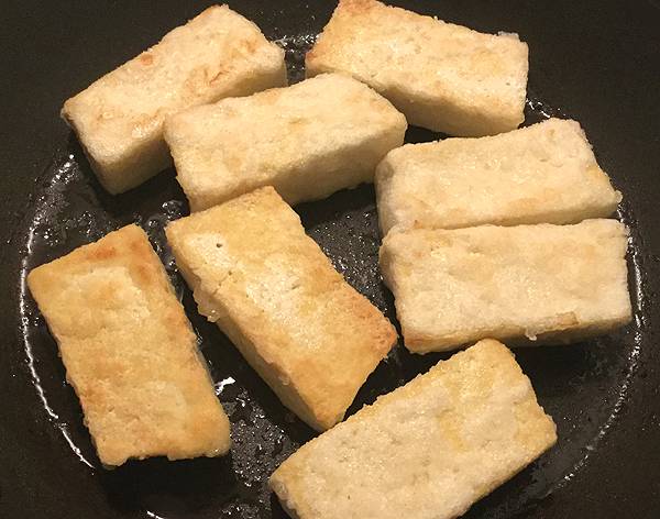 Ricetta di Tofu fritto (Agedashi dofu)