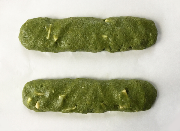 Biscotti al matcha con cioccolato bianco