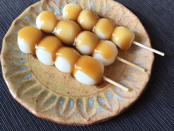 mitarashi dango