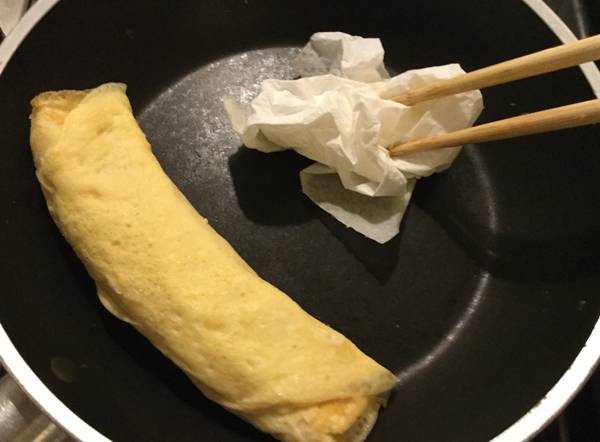 frittata al dashi arrotolata dashimaki tamago
