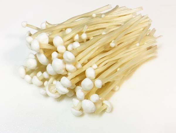 funghi enoki