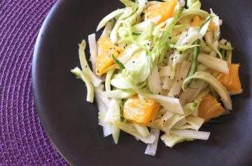 Insalata di daikon e puntarelle all'arancia