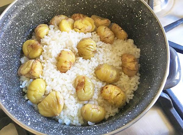 Riso bollito con le castagne (Kurigohan)