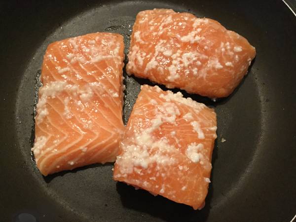 Salmone marinato al shio koji