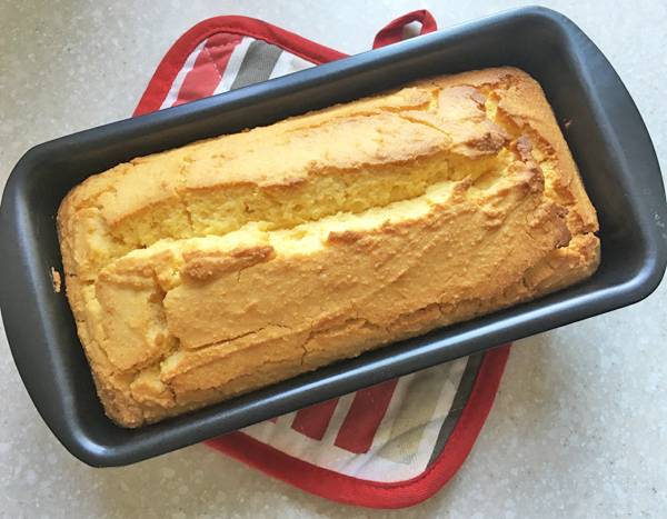 Torta con polenta e riso all'arancia