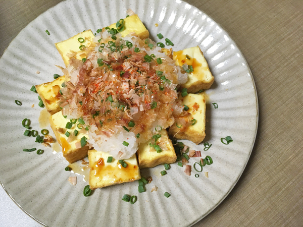 atsuage arrostito con daikon grattugiato