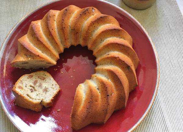 ciambella allo yogurt con farina di riso e di grano saraceno