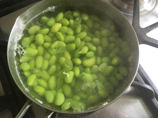 Zuppa di edamame