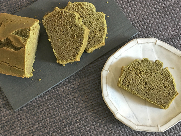 Plumcake di fagioli e riso al matcha