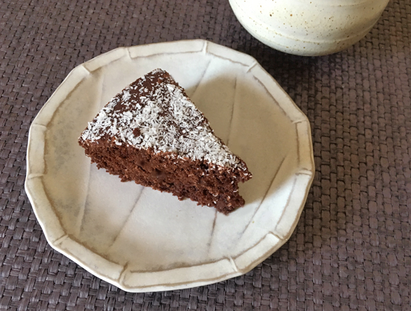 Torta al cacao con farina di riso e cocco