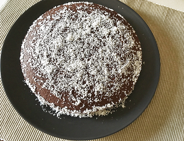 torta al cacao con farina di riso e cocco