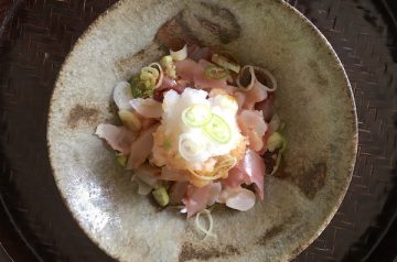 nervetti con daikon grattugiato alla salsa ponzu