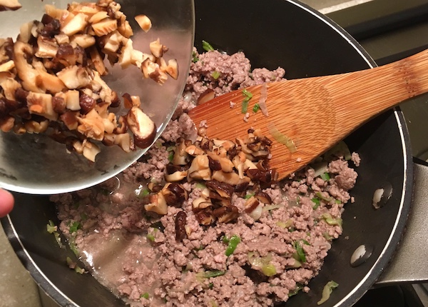 Ragu bianco con shiitake e shio koji