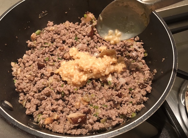 Ragu bianco con shiitake e shio koji