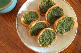 fette biscottate zuccherate al matcha