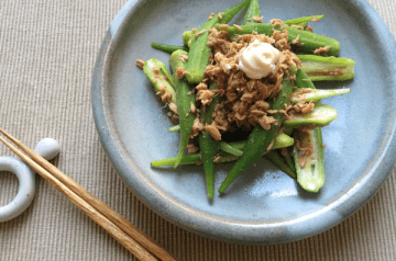 insalata di okra con tonno