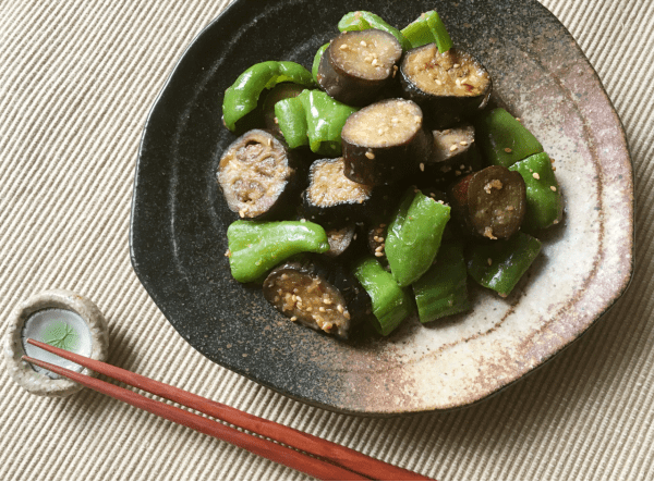 melanzane e friggitelli saltati al miso