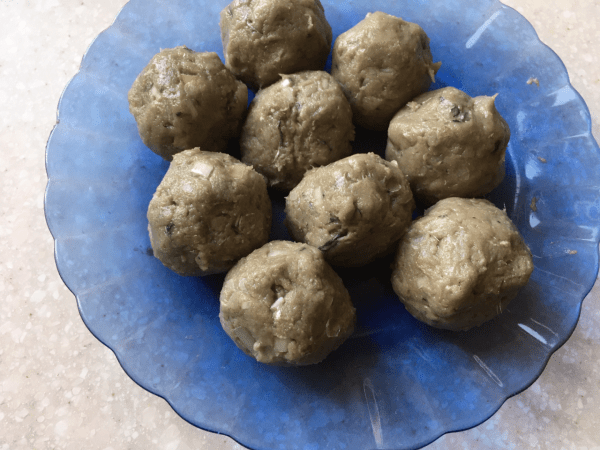 Zuppa con polpette di sardine (Tsumire jiru)