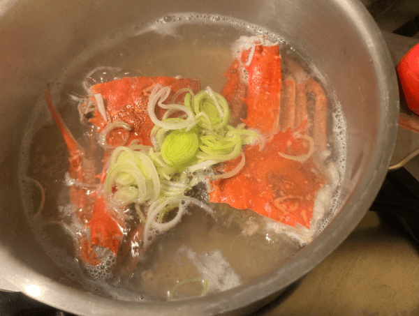 Brodo di granchio al miso