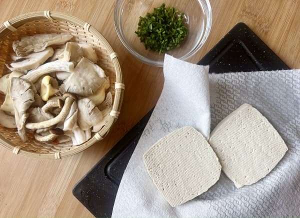 bistecchina di tofu con funghi