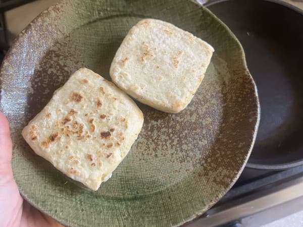 bistecchina di tofu con funghi