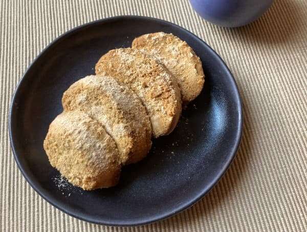 pane fritto con farina di soia tostata agepan kinako