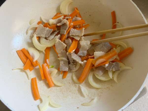 tanmen con vermicelli di soia