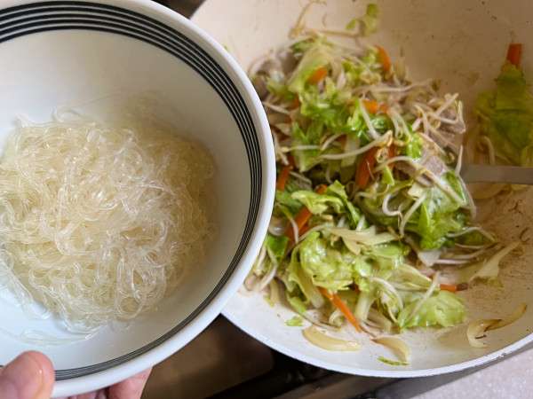 tanmen con vermicelli di soia