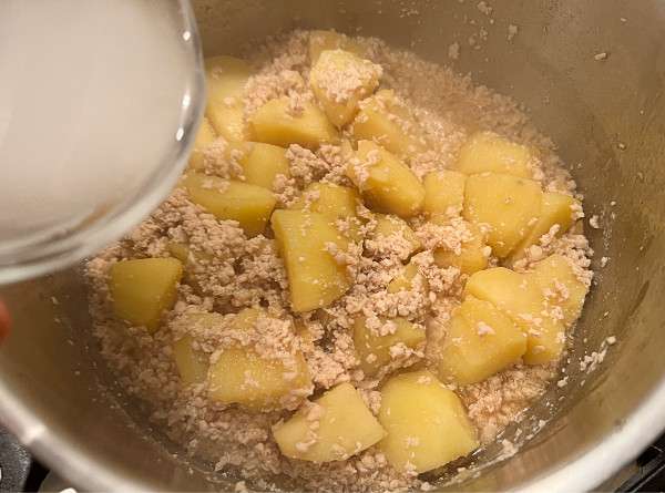 patate cotte con macinato di pollo