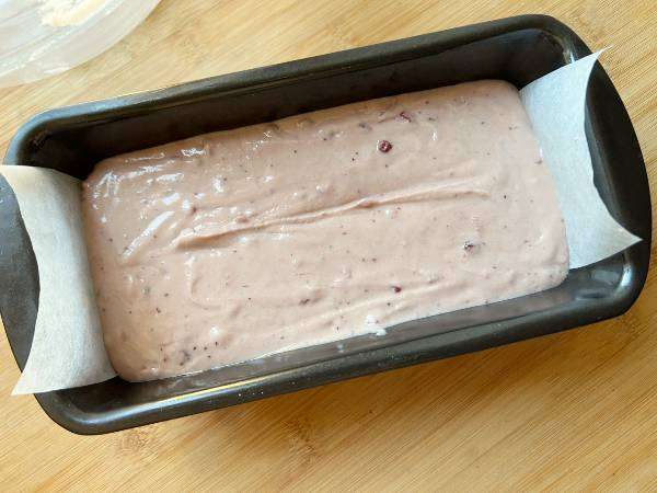 torta di riso con marmellata di ribes e yogurt