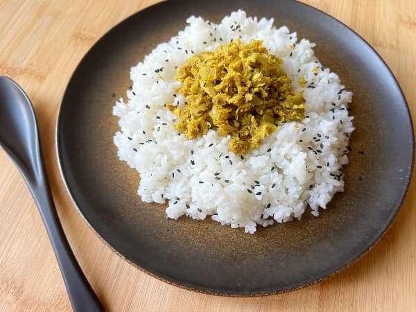 sgombro al curry con riso
