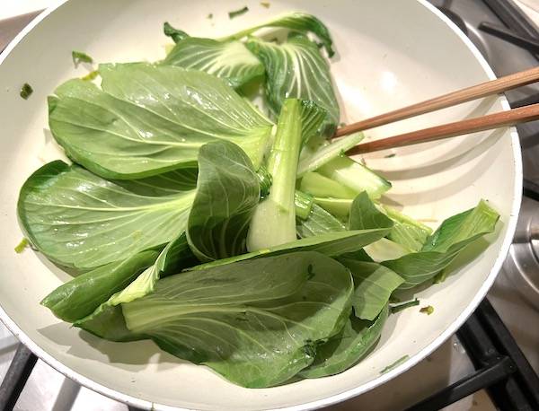 totano e pak choi saltati