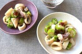 insalata di calamari e ocra con salsa ponzu in gelatina