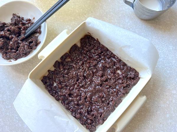 uiro mochi con farina di riso e azuki (minazuki)